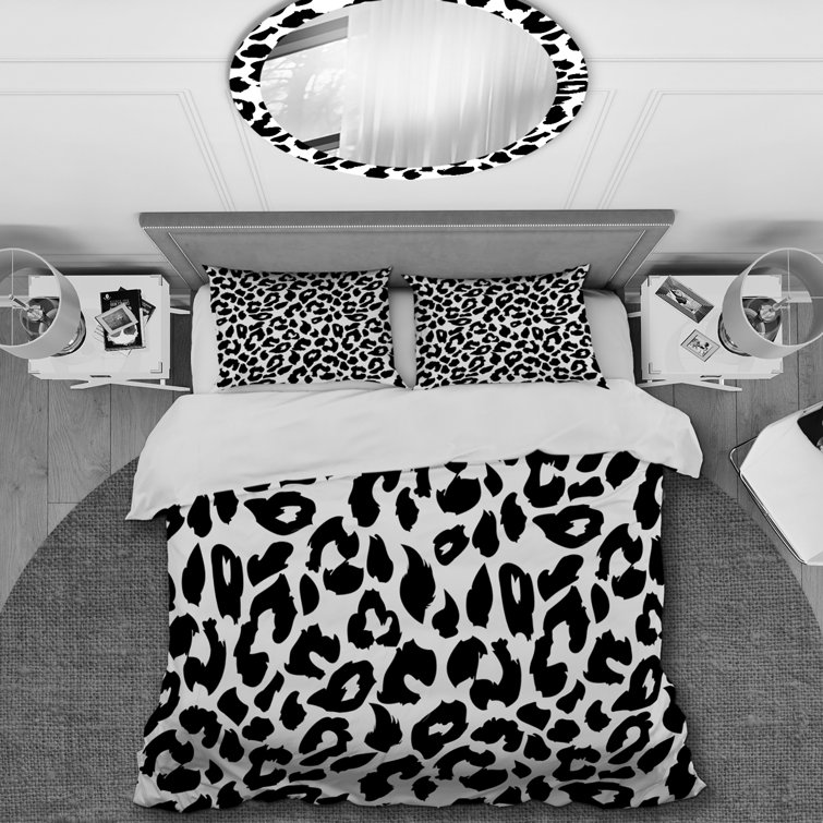 Bless international Black And White Leopard Pattern II Microfiber Animal Print Duvet Cover Set